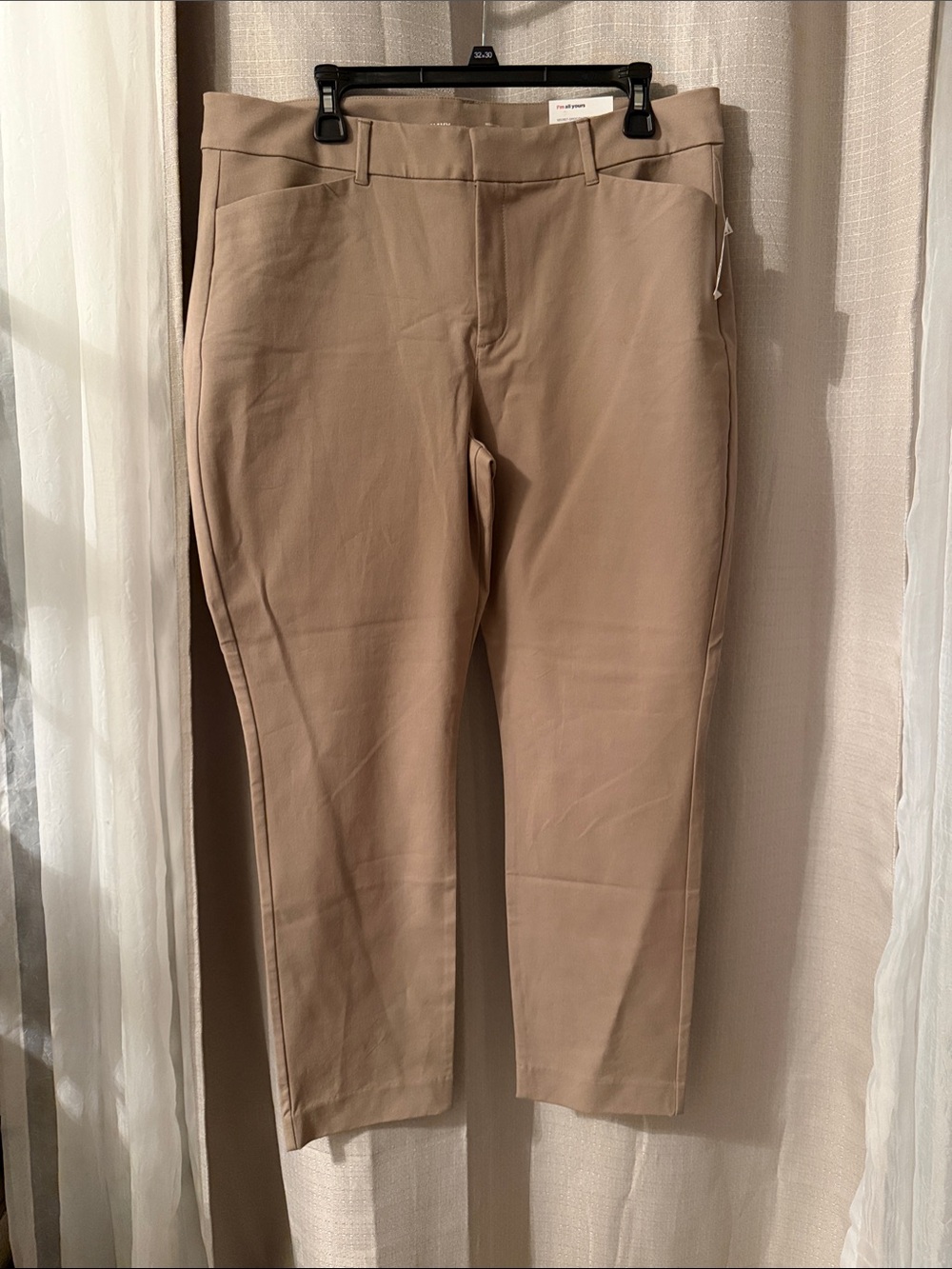 Old Navy Women’s Slim Chinos in Light Khaki